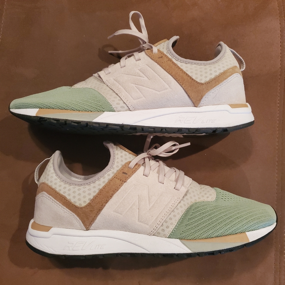 New Balance running 🏃‍♀️ sneakers!